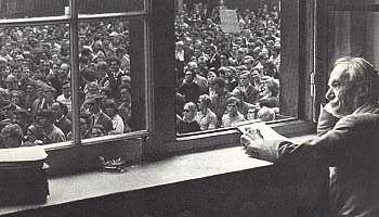 De unge gør oprør De unge gør oprør